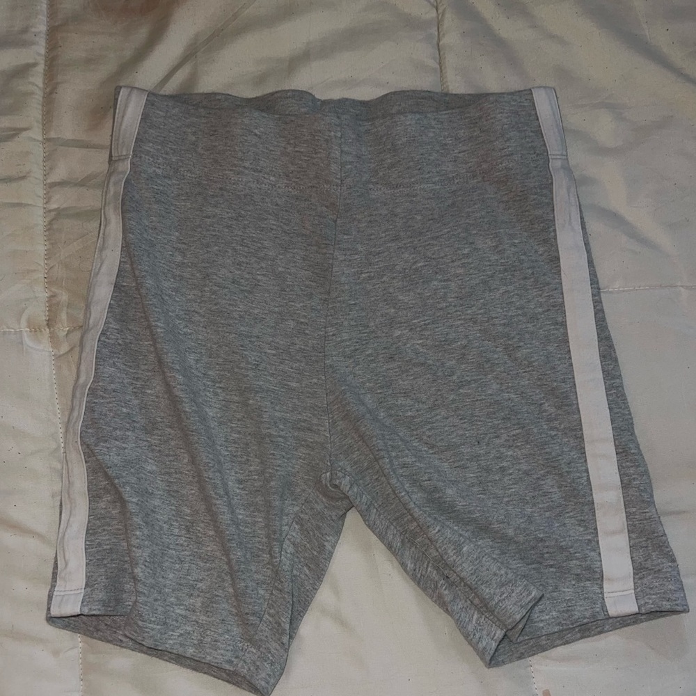 Forever 21 Men’s/Women’s NWT Gray/White Striped Bike Shorts